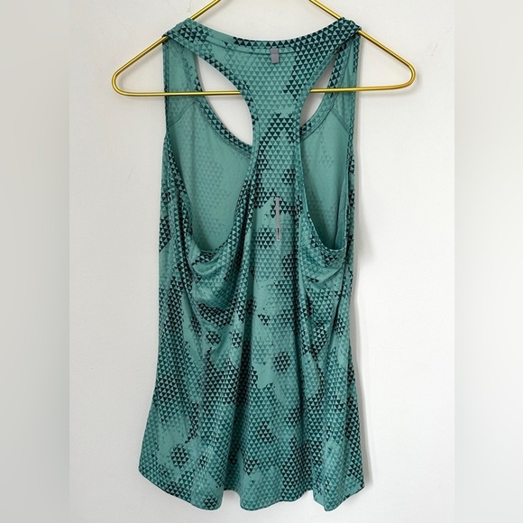 Nike Running Miler DriFit Green Floral Soft Stretch Workout Tank Women’s Large - Picture 3 of 8